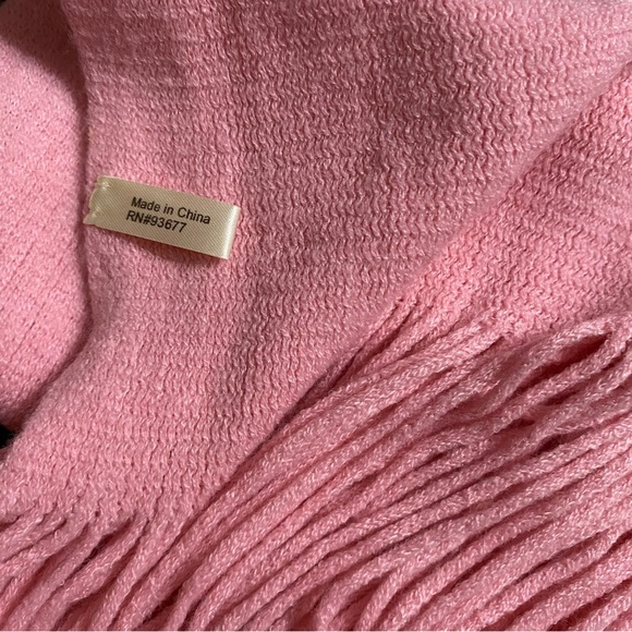 Light Pink Fringe Women’s Scarf - Picture 3 of 3